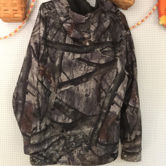 Mens Under Armour Mossy Oak Hoodie - Picture 3 of 3